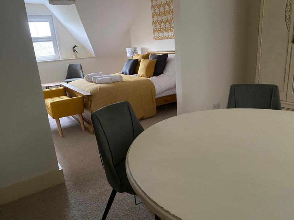 Bed and Breakfast No6 Бармут Экстерьер фото